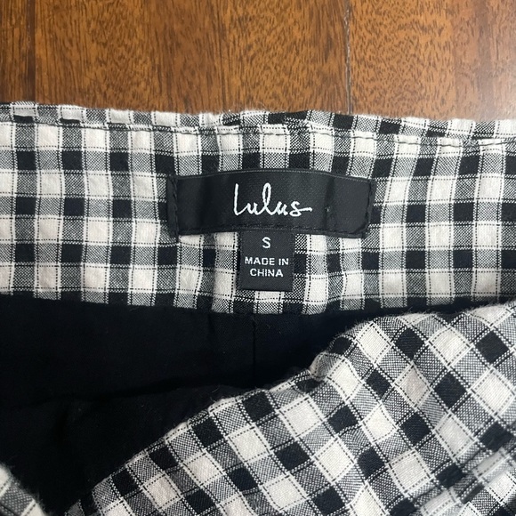 Lulus black and white checkered faux-wrap skort - small - Picture 3 of 3